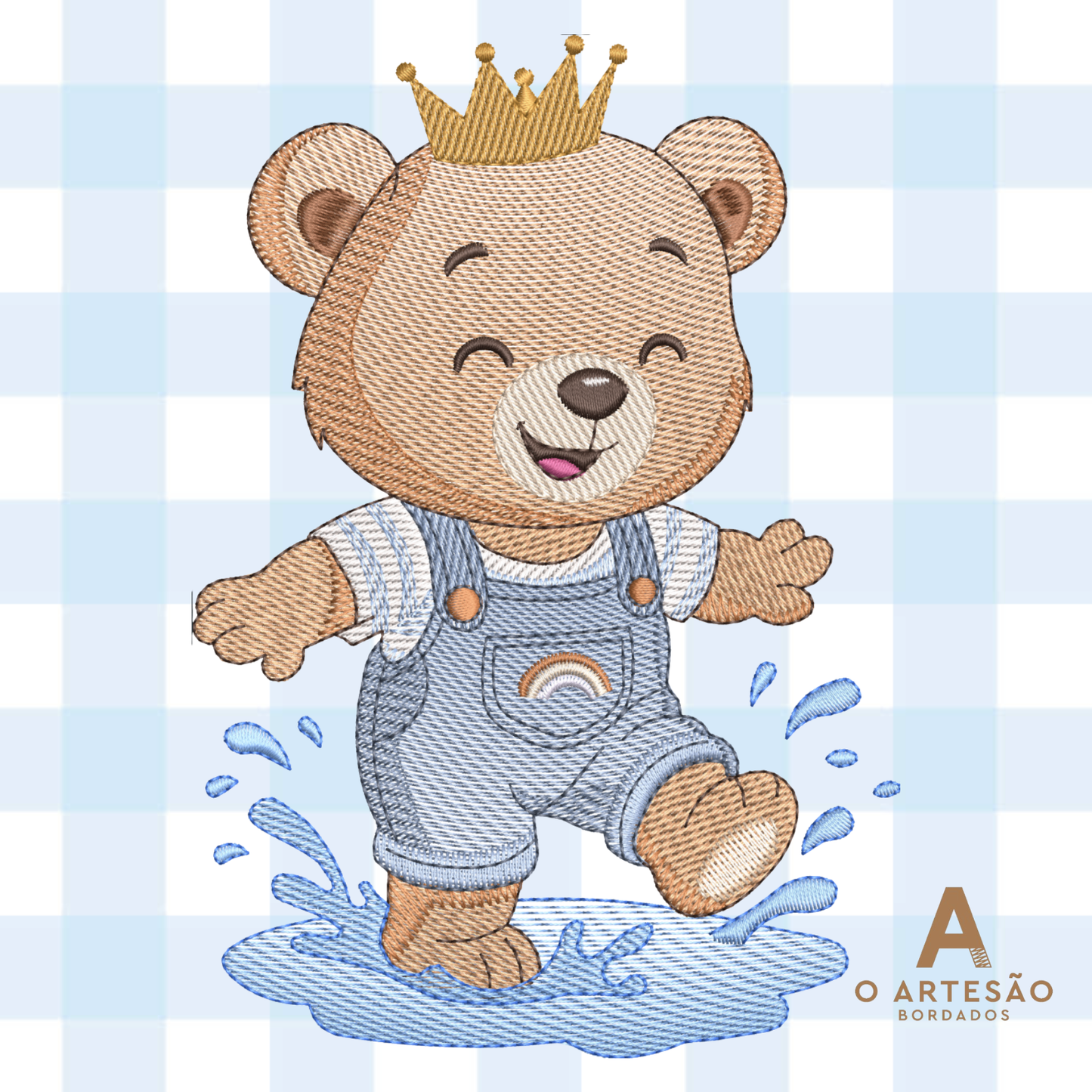 Ursinho Fofo Brincando na Àgua