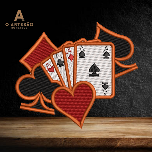 Naipes e Cartas com Contorno