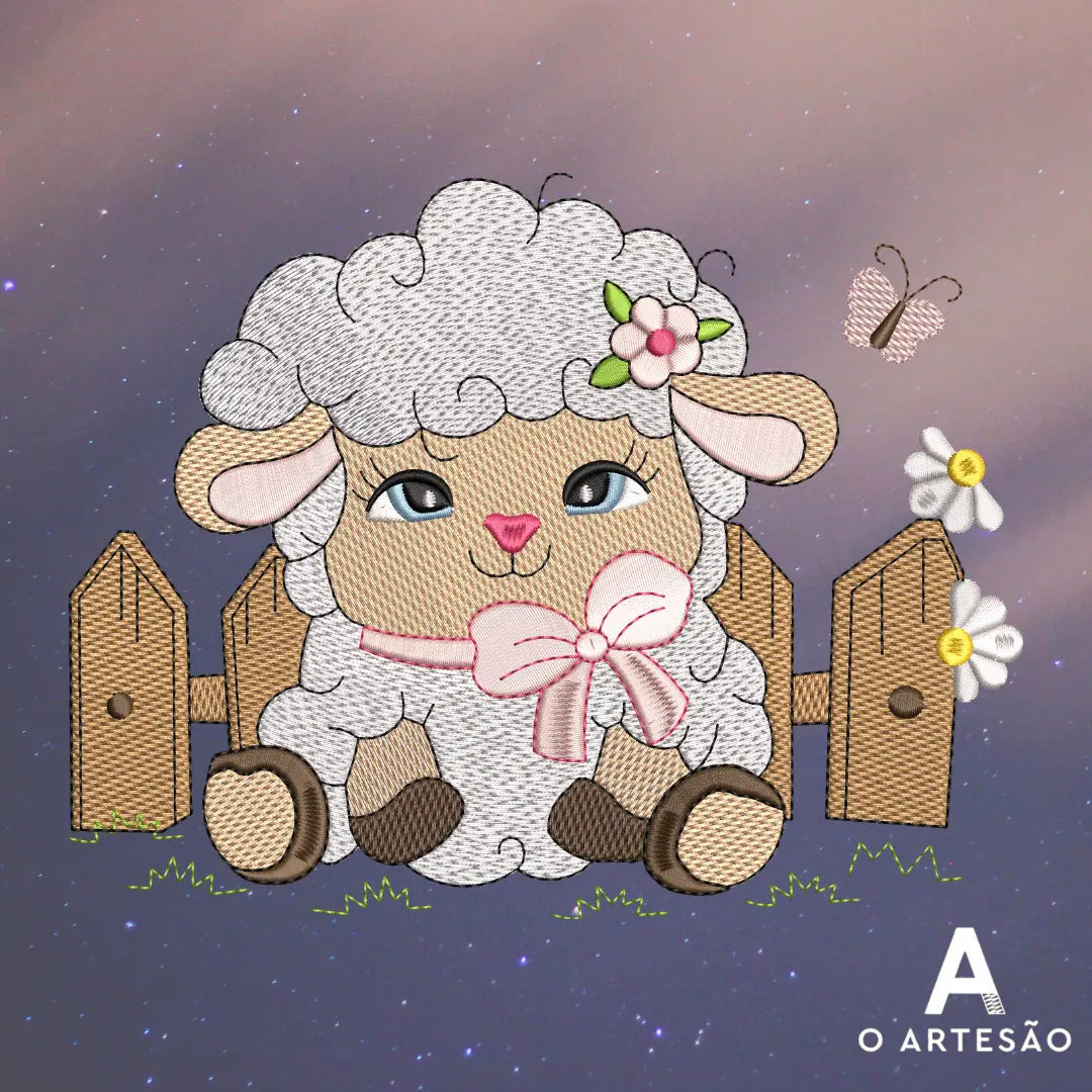 Matriz de Bordado Ovelhinha Peluda Sentada no Jardim com fundo decorado